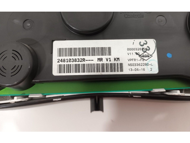 Панель приборов 248103832R Dacia Dokker