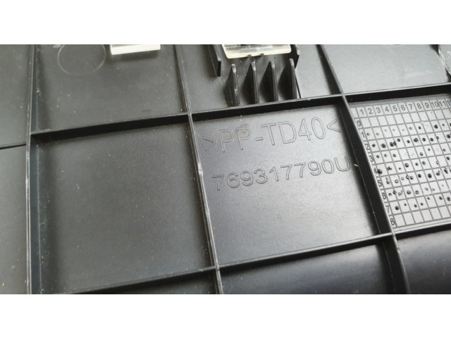 Панель приборов 982262198000, 769317790U Peugeot 2008 I