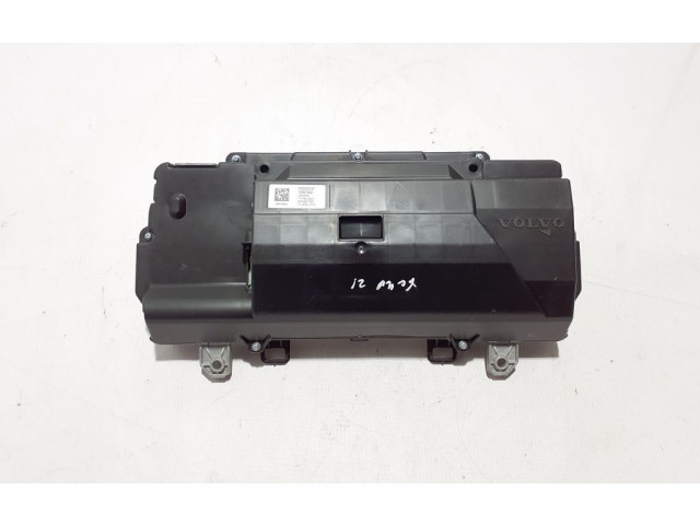 Панель приборов 32320737 Volvo XC40