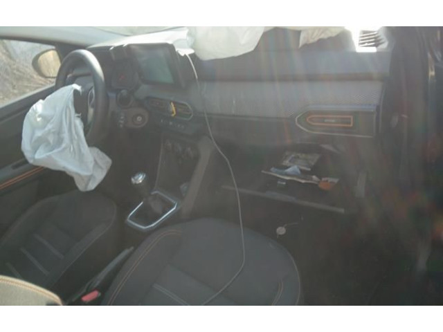 Блок управления двигателя NT Dacia Sandero III