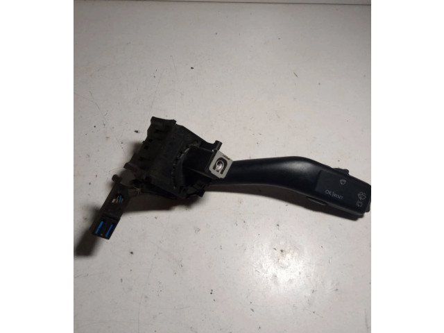 Ручка стеклоочистителей 1K0953519A, 01203506 Volkswagen Touran I