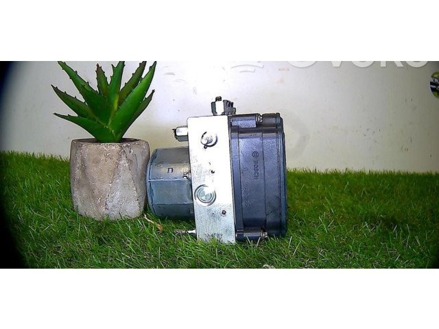 Jednotka ABS Nissan Micra K14 2017