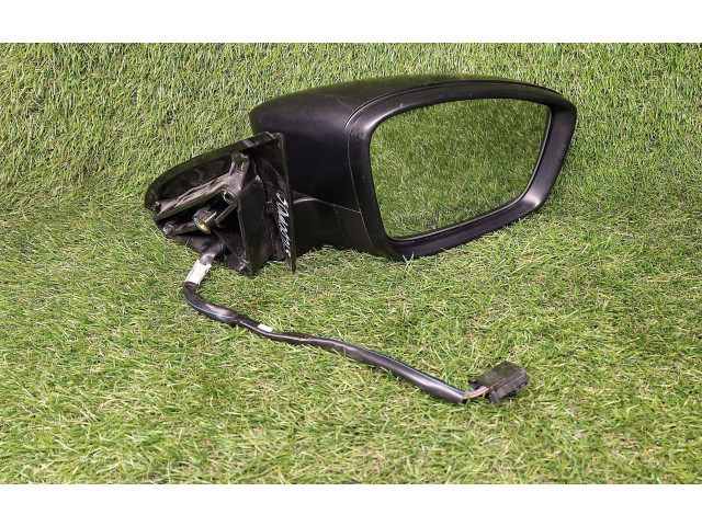 Зеркало электрическое Volkswagen Jetta VI 2011 - 2018 года