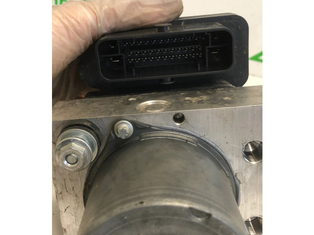 Блок АБС 476608195R, 24021033433   Renault  Clio V  2019 - - года