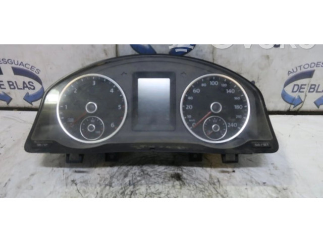 Přístrojová deska Volkswagen Tiguan 2012 5N0920873A