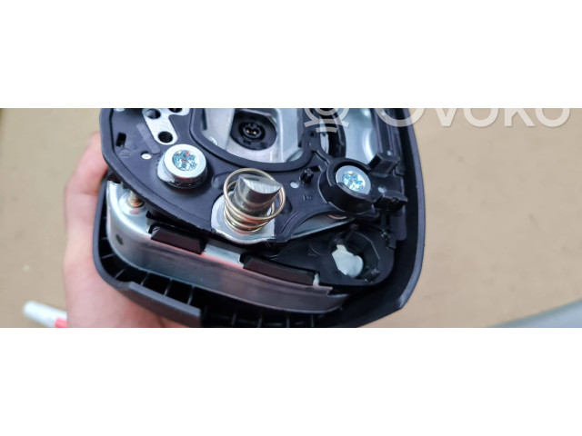 Подушка безопасности водителя 83A880201E, T83A201 Audi Q3 F3