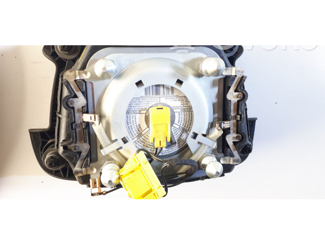 Руль Volkswagen Caddy 2004-2010 года 2K0419091E, 2K0880201B