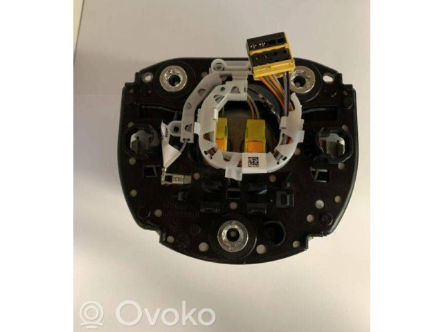 Подушка безопасности водителя Volvo S60