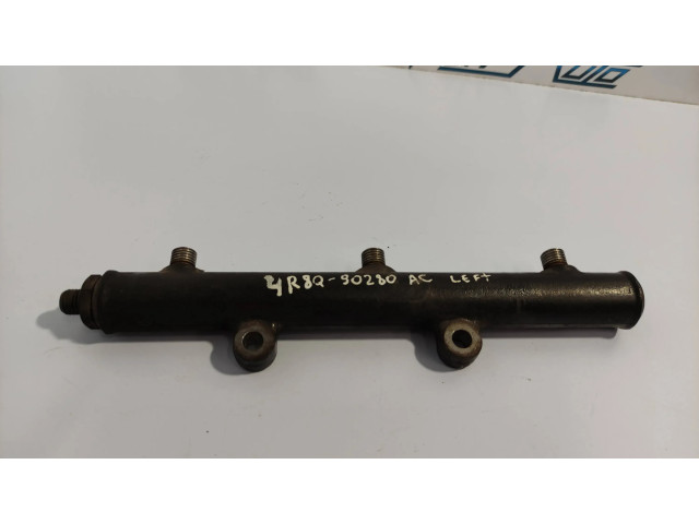 Vstřikovací lišta 4R8Q90280AC Land Rover Discovery 3 - LR3 pro naftový motor 2.7