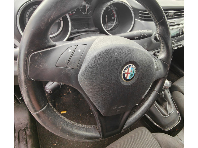 Руль Alfa Romeo Giulietta - года