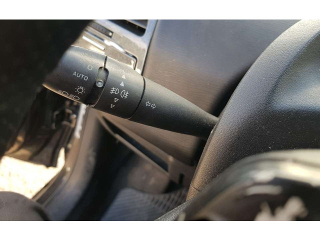 Кнопки рулевого колеса Citroen C4 I