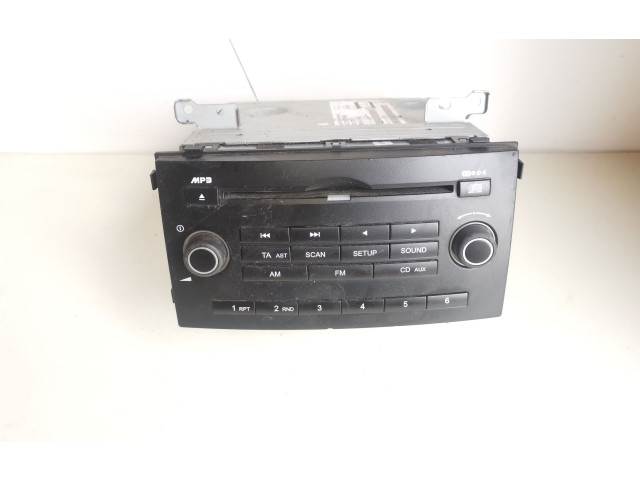 Радио/ проигрыватель CD/DVD / навигация