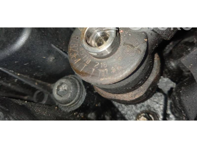 Форсунка 0445110216, 0445110216    BMW X3 E83   