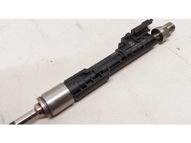 Vstřikovač 0261500533, 13647639994 BMW 7 F01 F02 F03 F04 pro benzínový motor 4.4