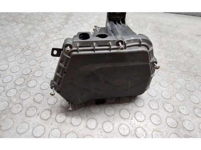 Блок предохранителей 8509909, 8509910 BMW X3 F25