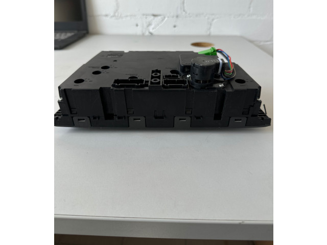 Блок управления кондиционера воздуха / климата/ печки (в салоне) 7923   Volvo V70