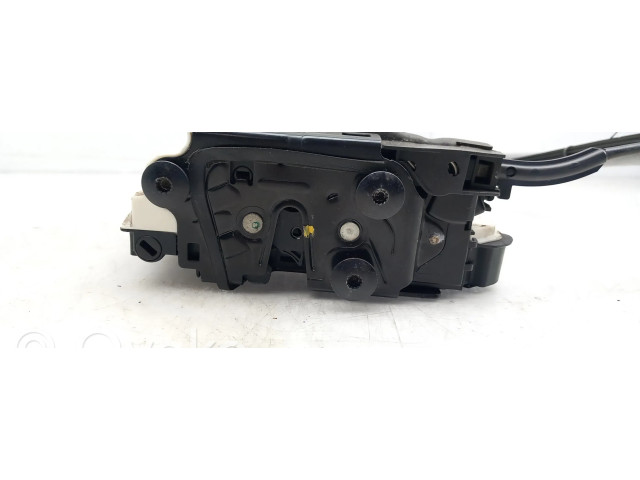 Замок (у ручки)