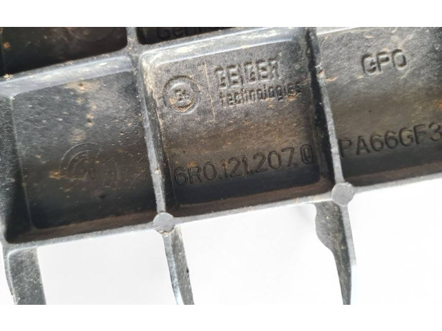 Вентилятор радиатора     6R0959455D, 6R0121207Q    Skoda Fabia Mk3 (NJ) 