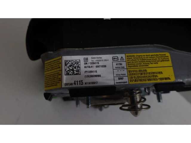 Подушка безопасности водителя 13284115, 13284115   Saab 9-5