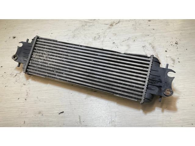 Интеркулер  7700312903, 91166035   Opel Vivaro 1.9