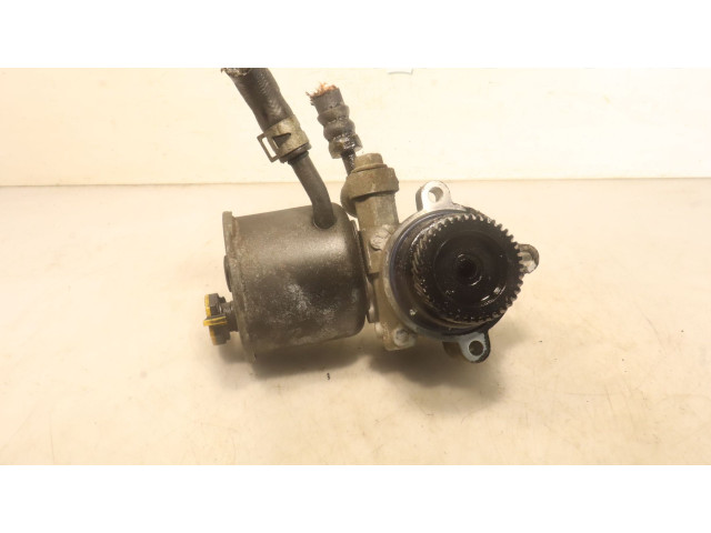 Насос усилителя руля     Mazda 323