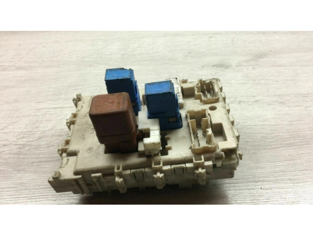 Блок предохранителей 243505M310, 1118021 Nissan Almera N16