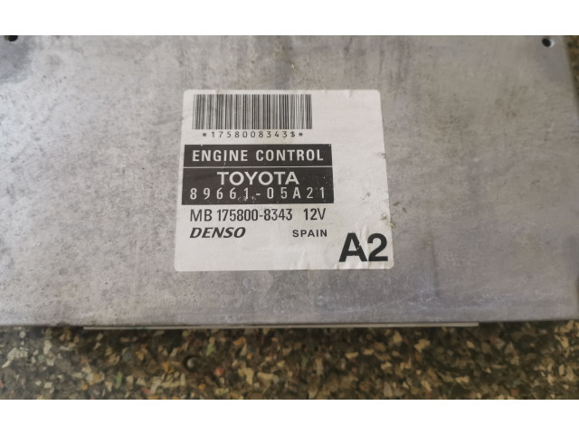 Řídící jednotka 8966105A21 Toyota Avensis T250 2006