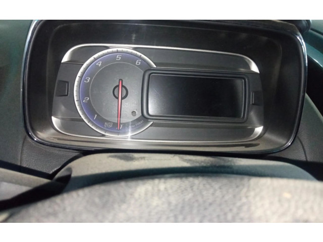 Панель приборов    Chevrolet SS       