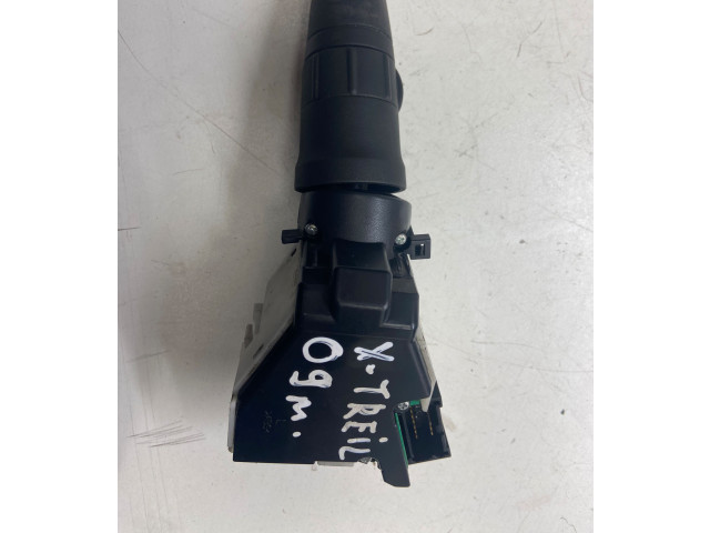 Ручка стеклоочистителей