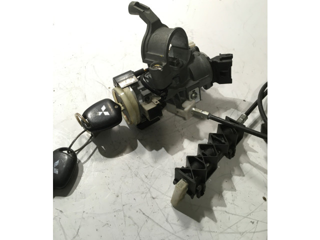 Комплект зажигания 2758009342, 1860B027 Mitsubishi Pajero