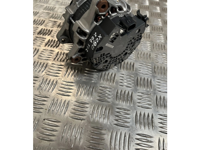 Генератор 30659580 Volvo XC40