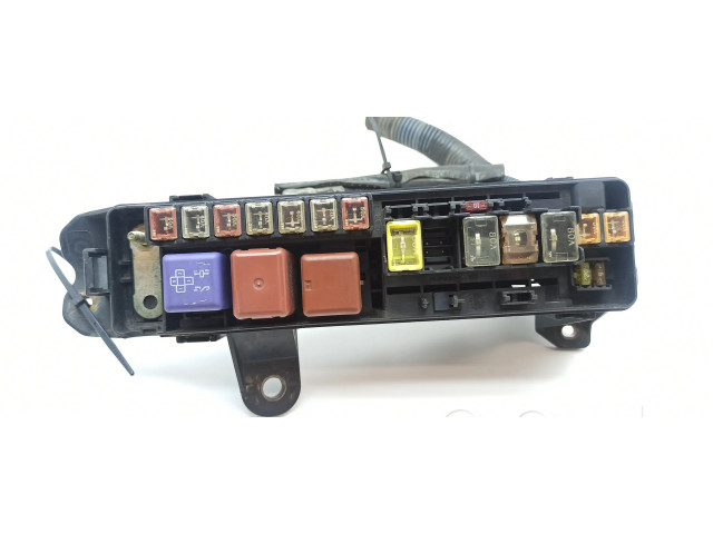 Блок предохранителей 8262250010   Lexus LS 430    
