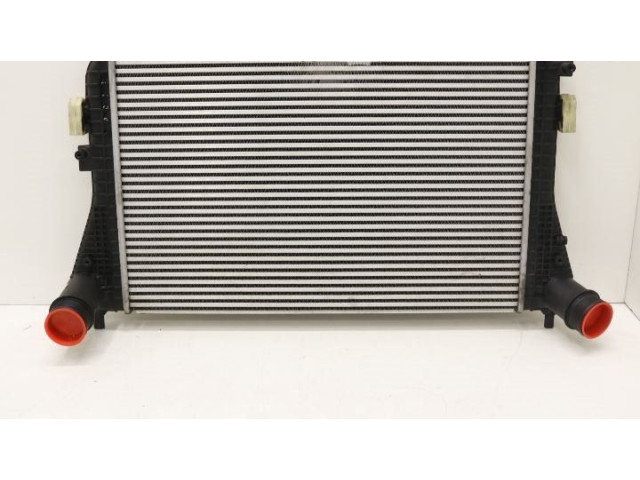 Интеркулер 1K0145803AS Volkswagen Golf VI