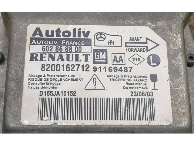 Блок подушек безопасности 602868800, 8200162712   Renault Trafic II (X83)