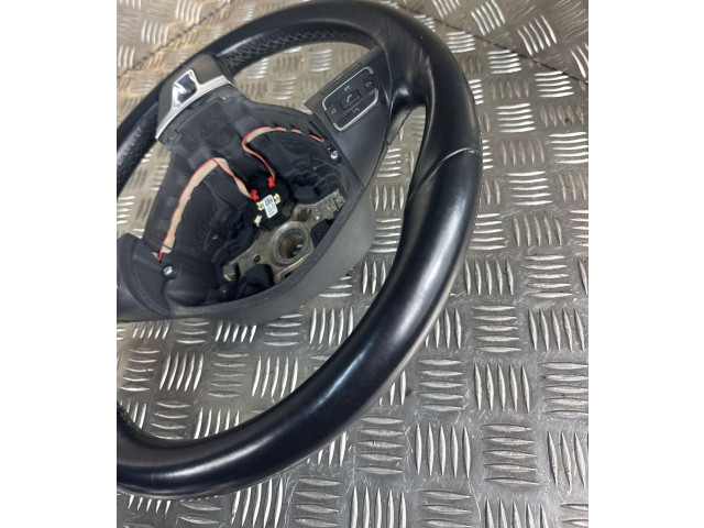 Volant Volkswagen Tiguan 2011 5C0419091B, 5K0959542  