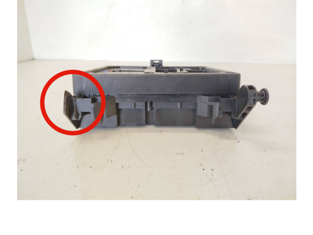   Pojistková skříňka S108145300   Volkswagen Sharan 2002