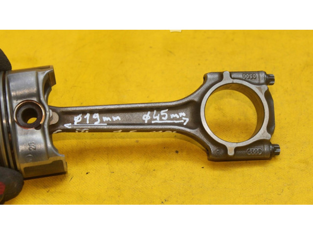 Поршень с шатуном Volkswagen Golf VI