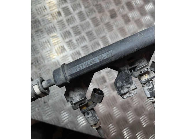 Топливная рампа V757564580-02 Peugeot 2008 I