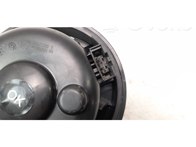 Вентилятор печки    7015011001   Peugeot 2008 II