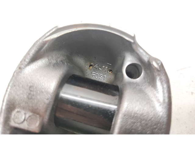 Píst 84L110 BMW 5 GT F07 N57D30A