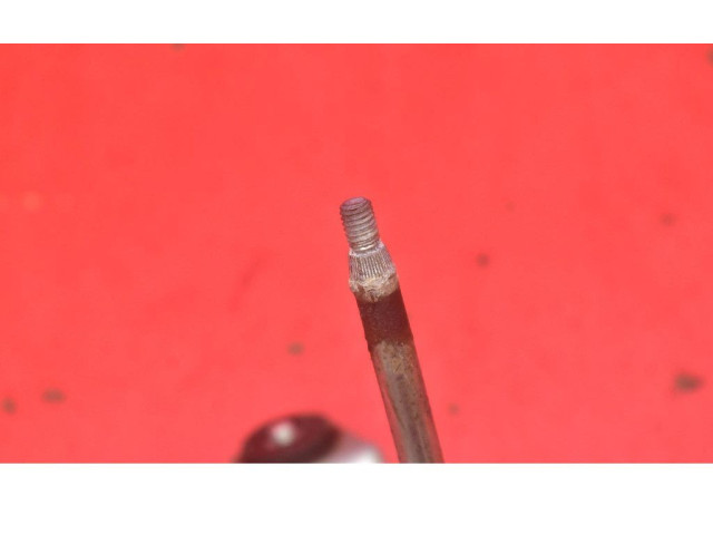 Моторчик заднего дворника     Citroen C-Crosser