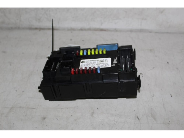 Блок предохранителей    Jeep Renegade    