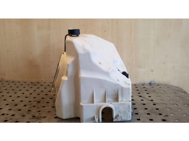 Pojistková skříňka BMW X1 E84 2010