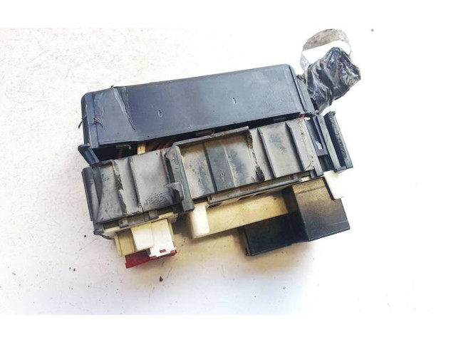 Блок предохранителей P68094114AA, P68094114AA Jeep Compass