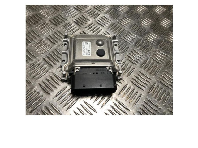 Другие блоки управления / модули 391002U540, 391002U540   Hyundai Tucson TL