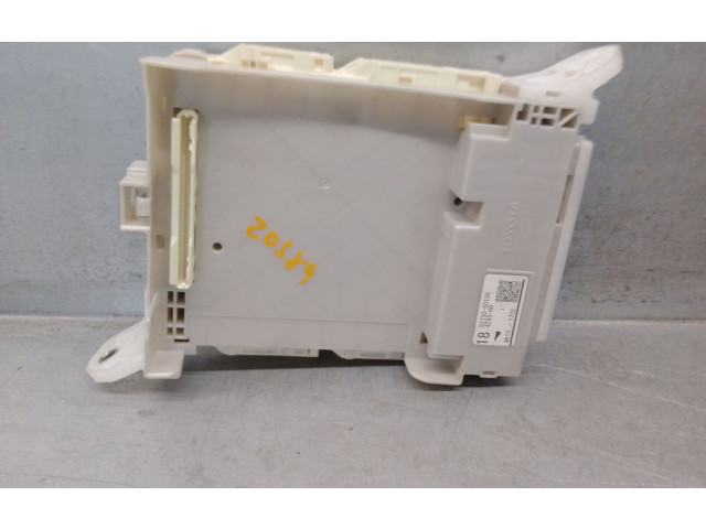 Pojistková skříňka Řídící jednotka BSM 8273060180, 4K131702 Toyota Land Cruiser (J200) 2015