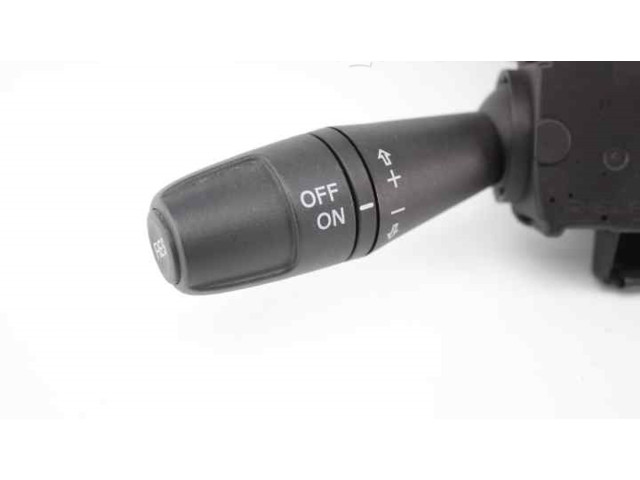 Ручка стеклоочистителей 1561013040 Alfa Romeo Giulietta