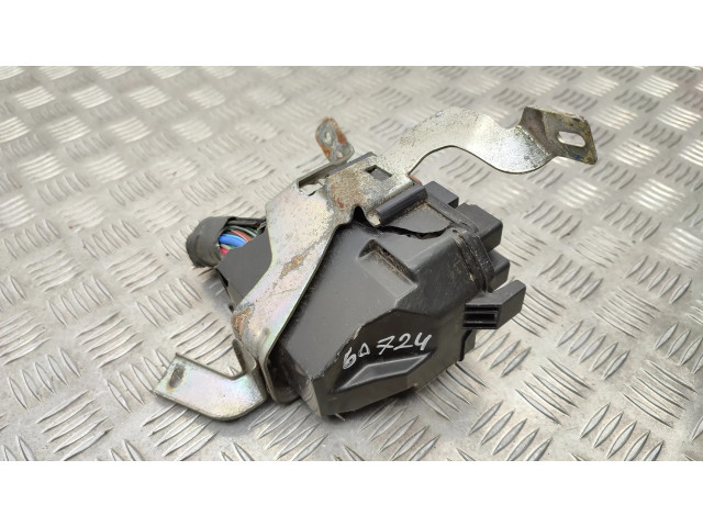 Pojistková skříňka Infiniti Q50 2016