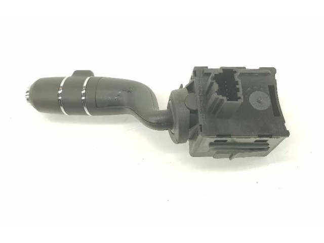 Ручка стеклоочистителей