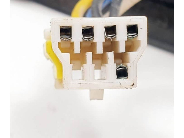 Зеркало электрическое Mitsubishi Montero - года